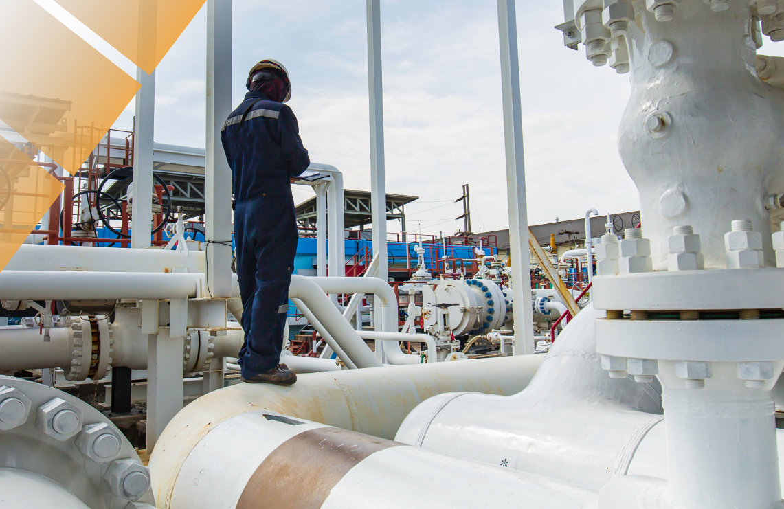 Refinery Depends on Experitec <br>To Replace Critical Valves For Its Cooling Tower